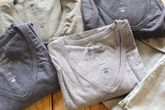 remilla orcott v-neck tee